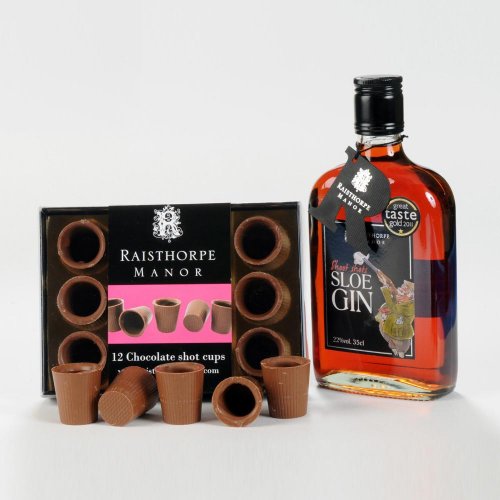 Sloe Gin and Milk Chocolate Shot Cups